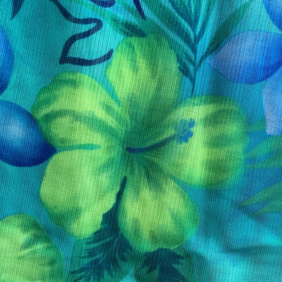 3/25$ Beach sarong Baltex NWOT - Picture 4 of 5